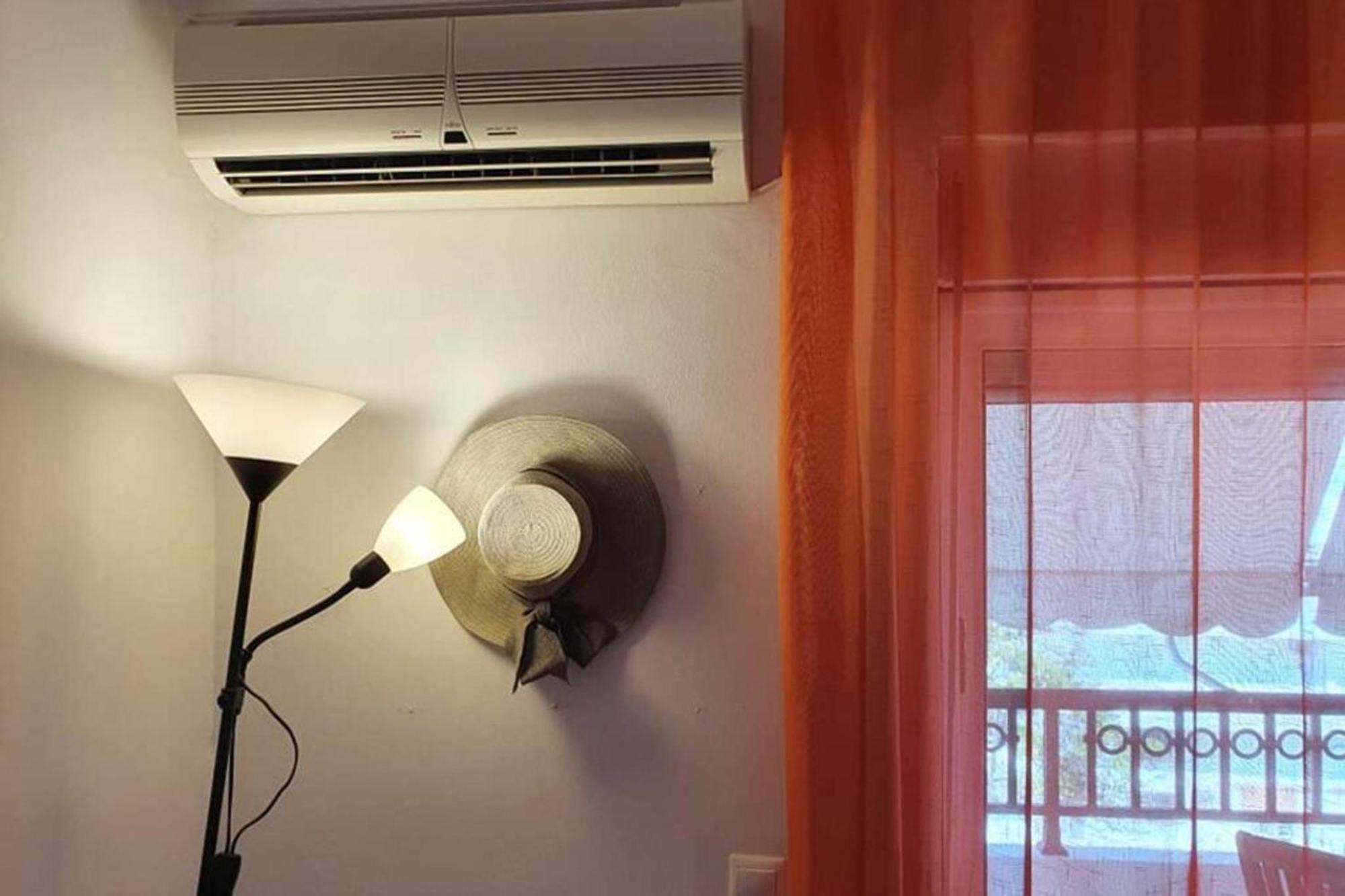 Amarantou Apartment - Rhodes City Center Екстер'єр фото